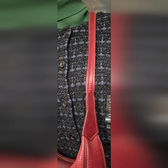 Elegant cartier Leather crossbody Bag - Picture 5 of 16